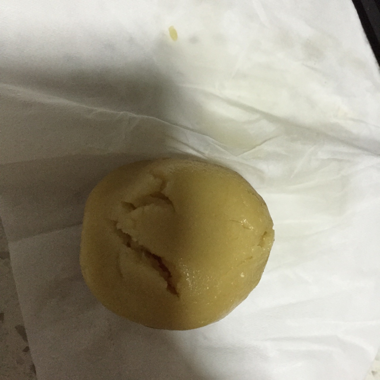 广式月饼——蛋黄莲蓉月饼