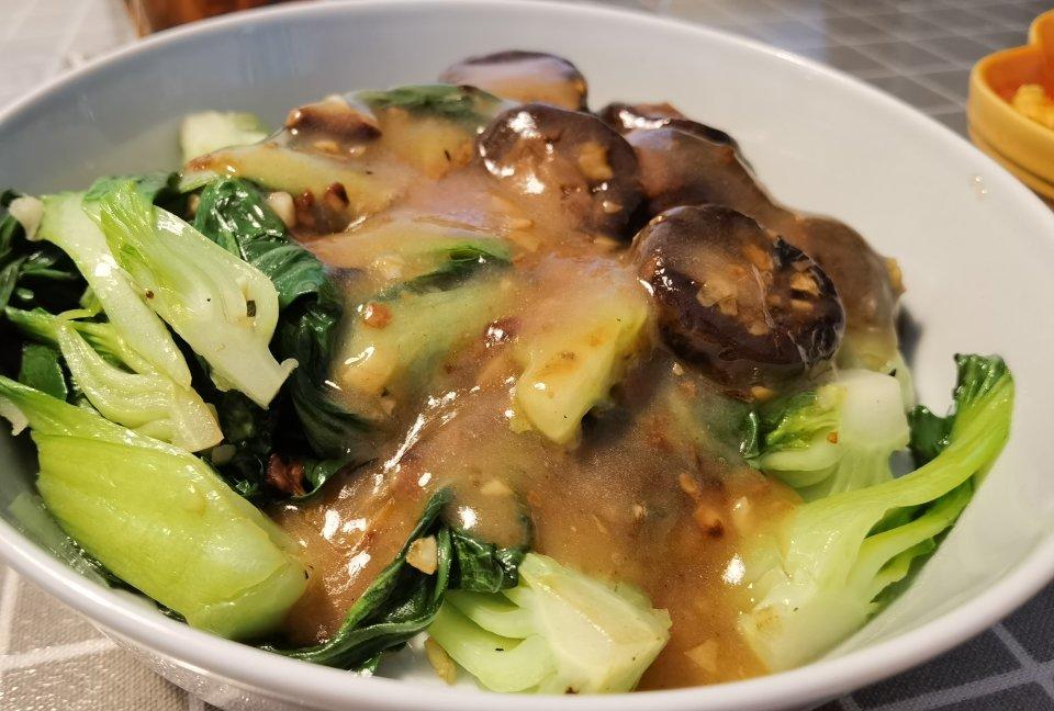 蚝油香菇小油菜