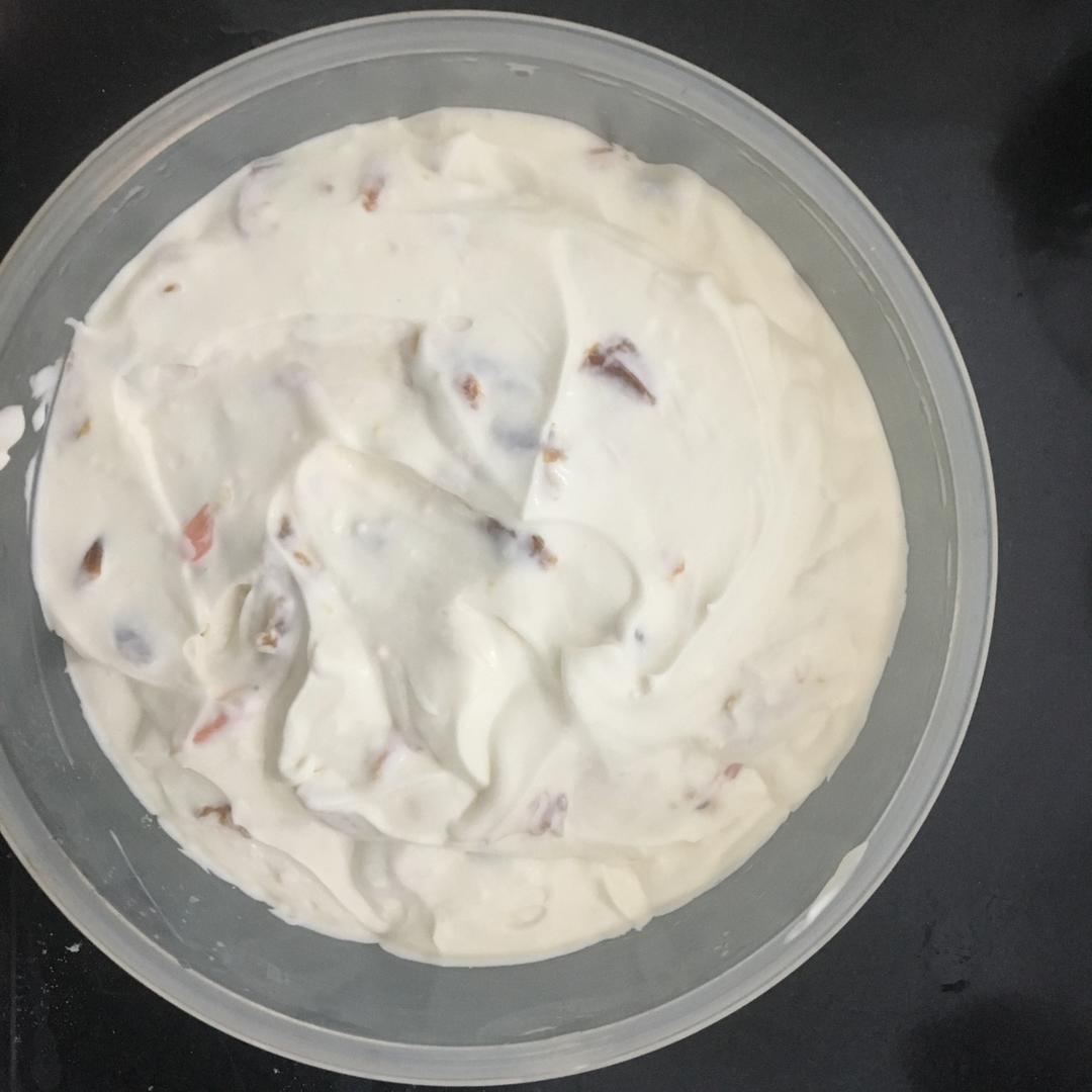 蓝莓酸奶油冰淇淋