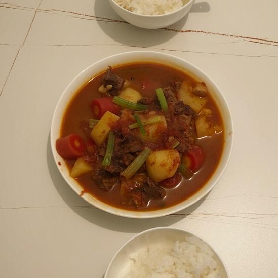 秘制番茄牛腩煲（超越餐厅的美味）