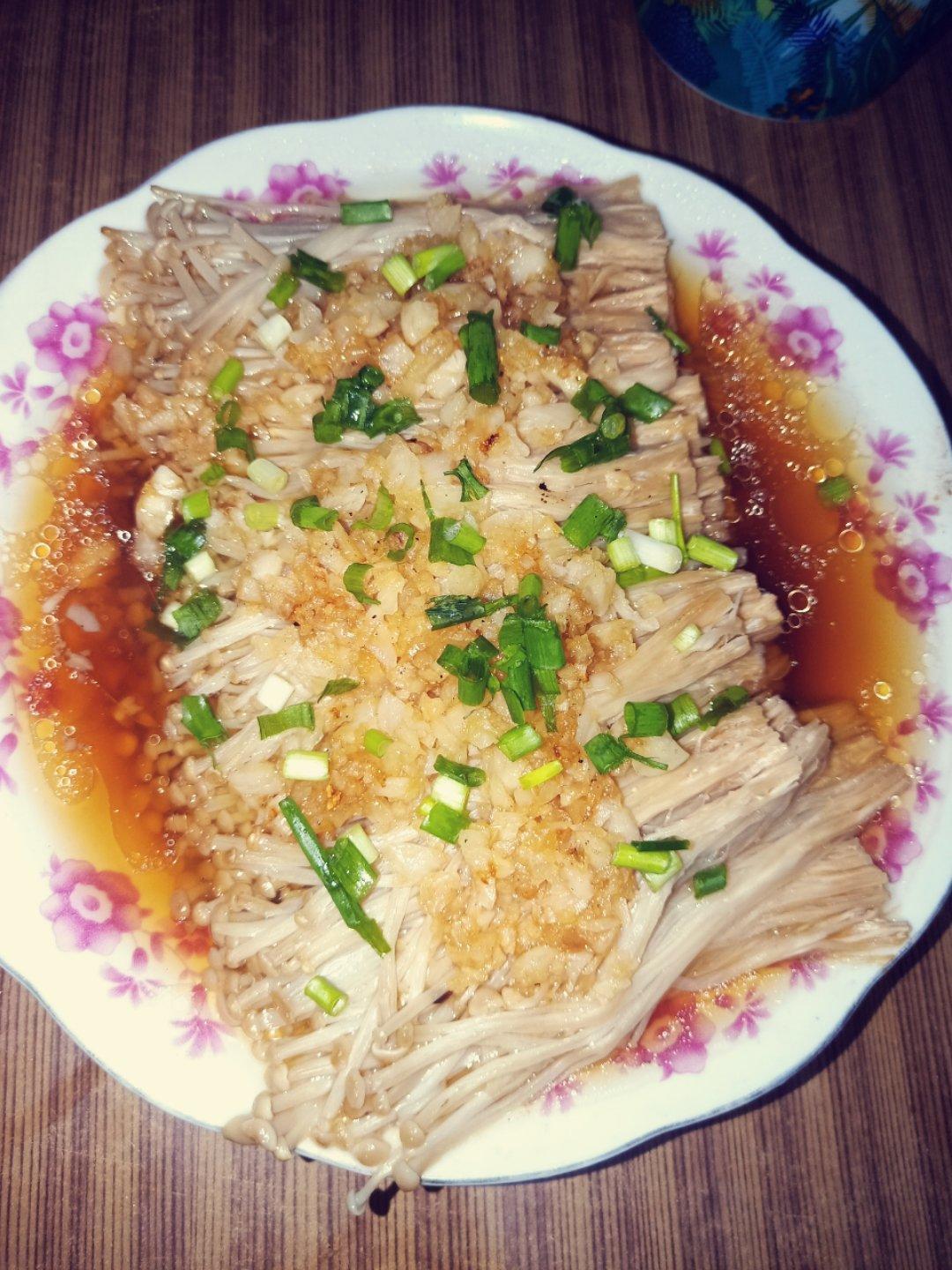 蒜蓉蒸金针菇