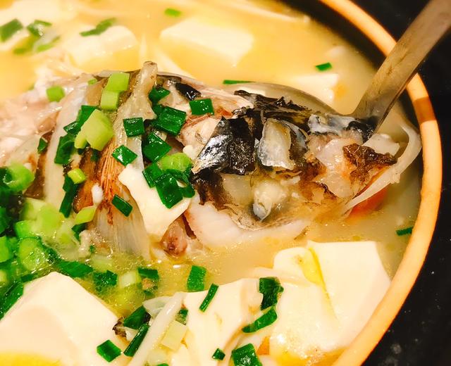 花鲢鱼头豆腐汤的做法