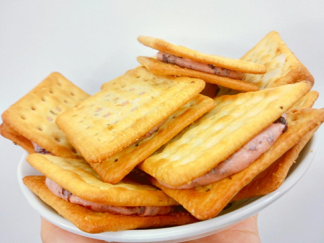 蔓越梅牛轧糖饼干（快手棉花糖苏打饼干版）