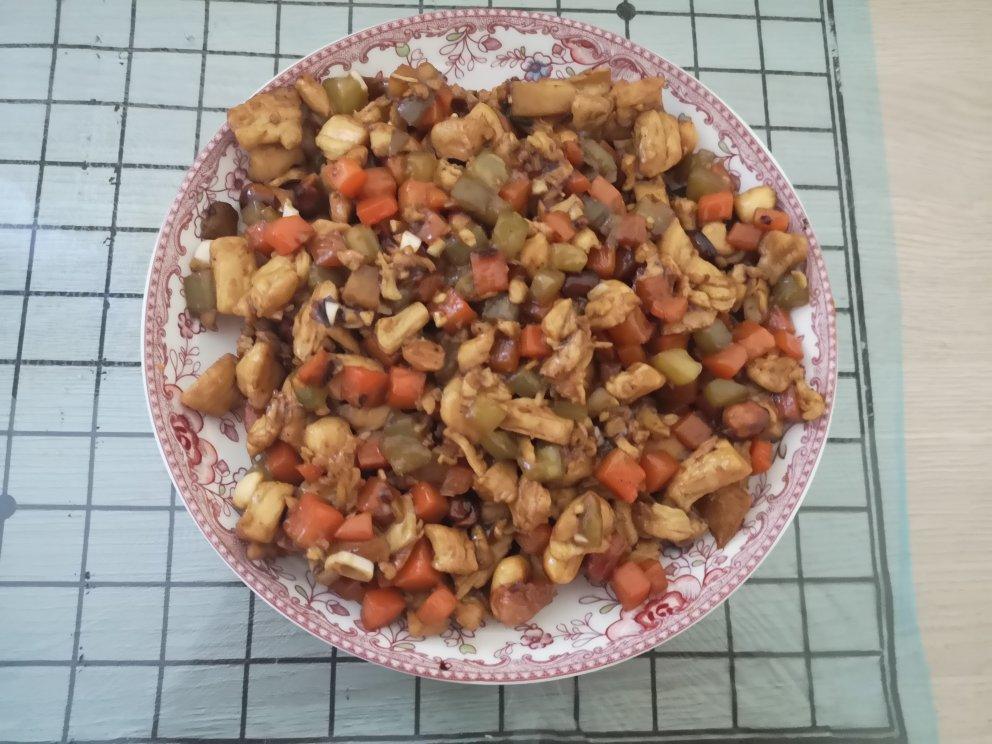 轻油不辣的宫保鸡丁做法，快手简单无负担，宝宝也能吃