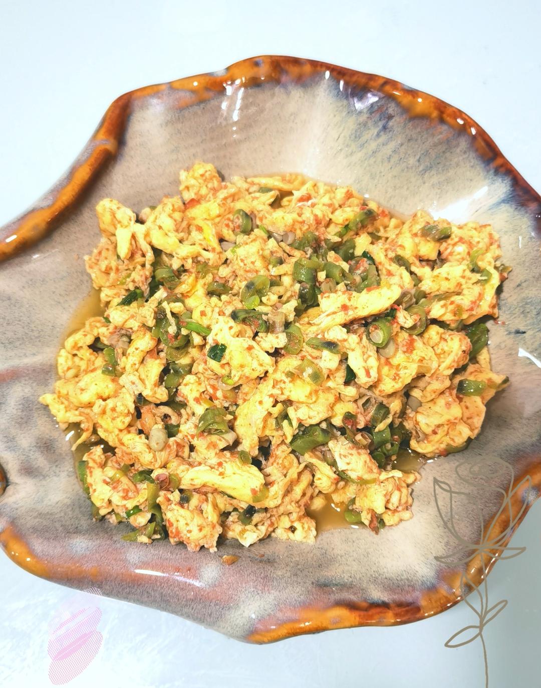 猛虾酱炒豆角鸡蛋（青岛）的做法