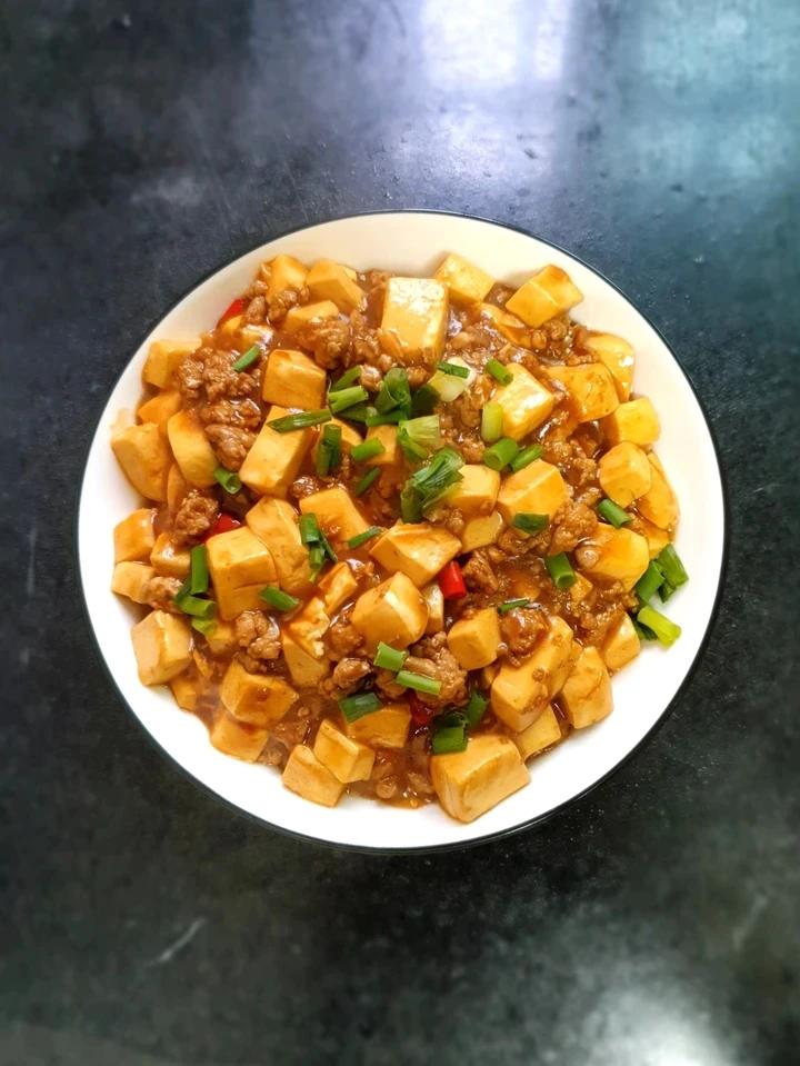 肉末嫩豆腐｜嫩滑口感爽口！这道快手菜超级下饭！！（减脂少油版）