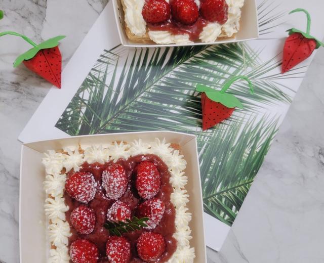 草莓盒子蛋糕的做法