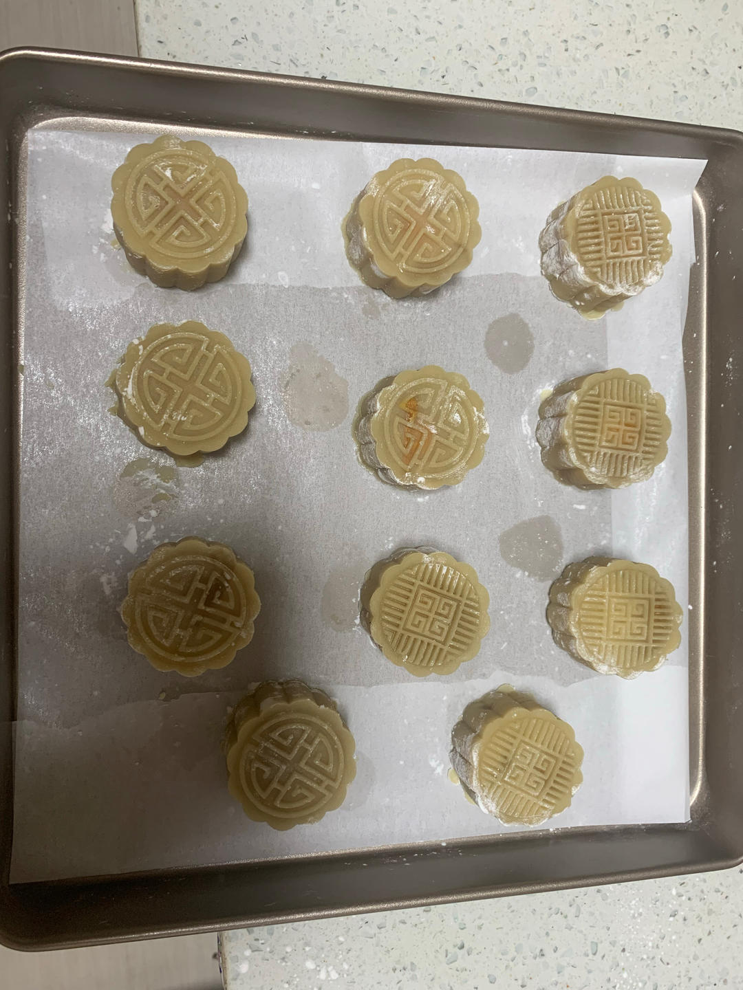 广式月饼—蛋黄莲蓉月饼