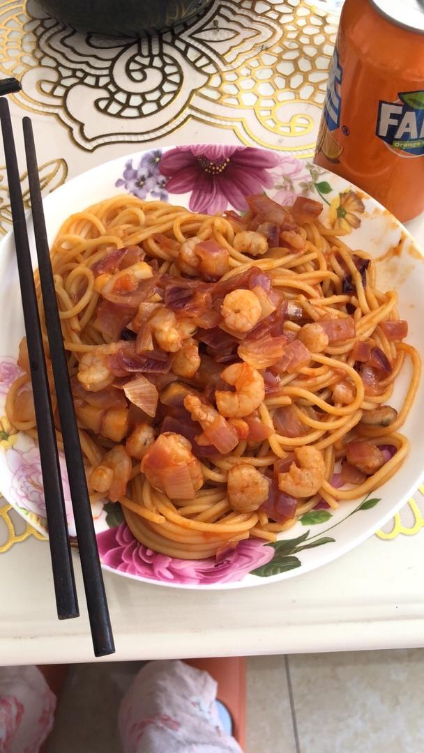 方便又贼好吃の番茄虾仁意面🍝