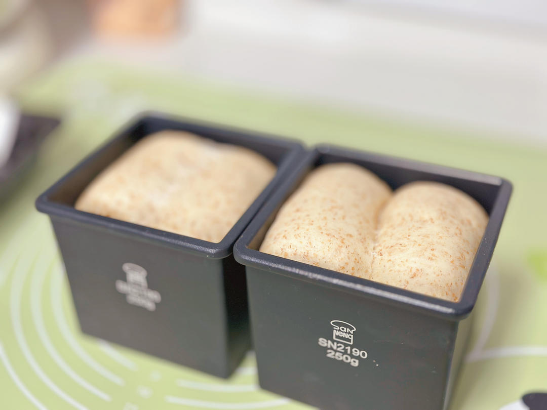 全麦牛乳吐司【波兰种】