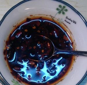 剁椒豆豉凉拌面的做法 步骤4