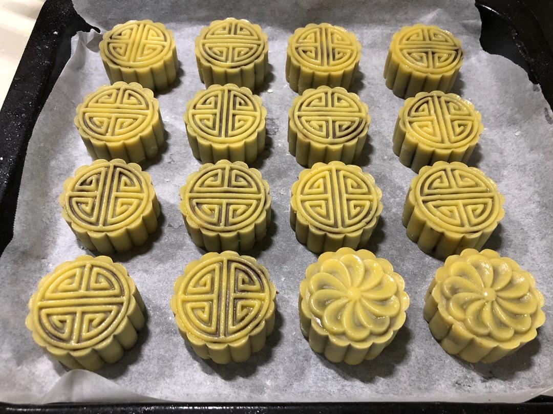 广式红豆沙月饼