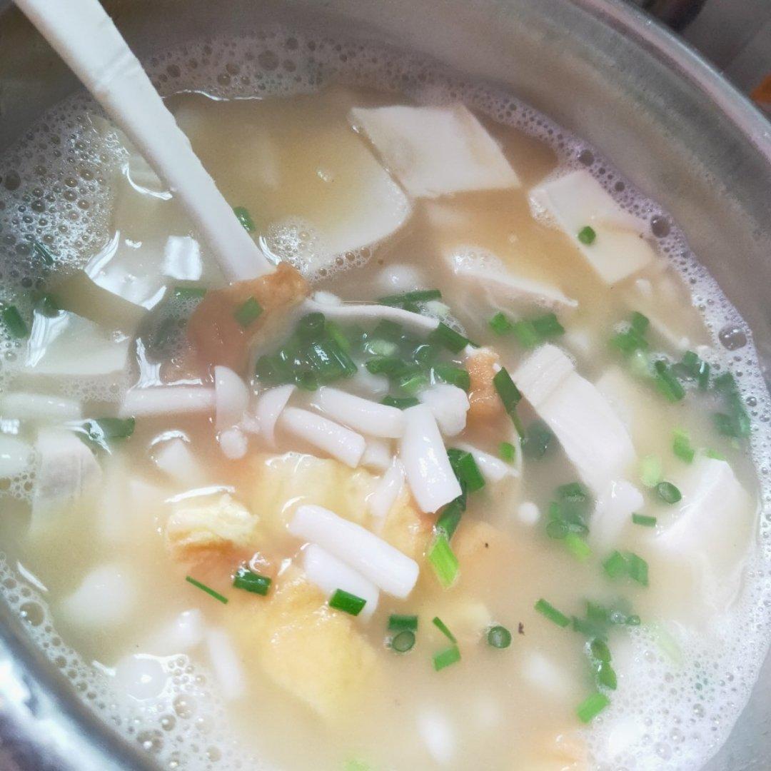 鲜美豆腐汤的简单做法