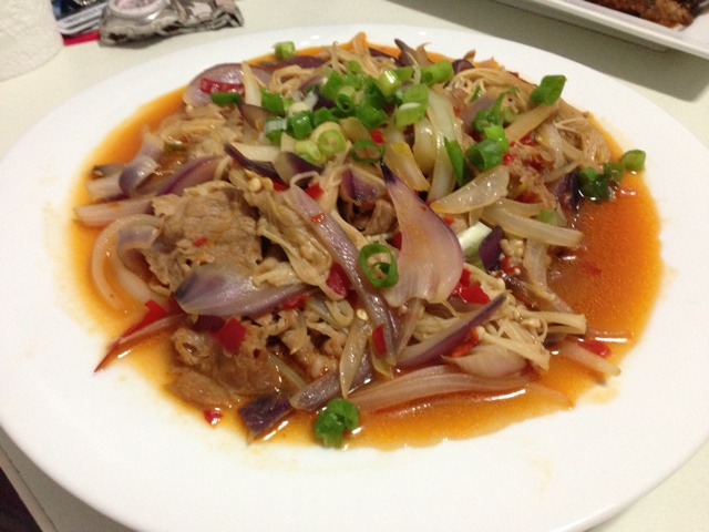 牛肉金针菇