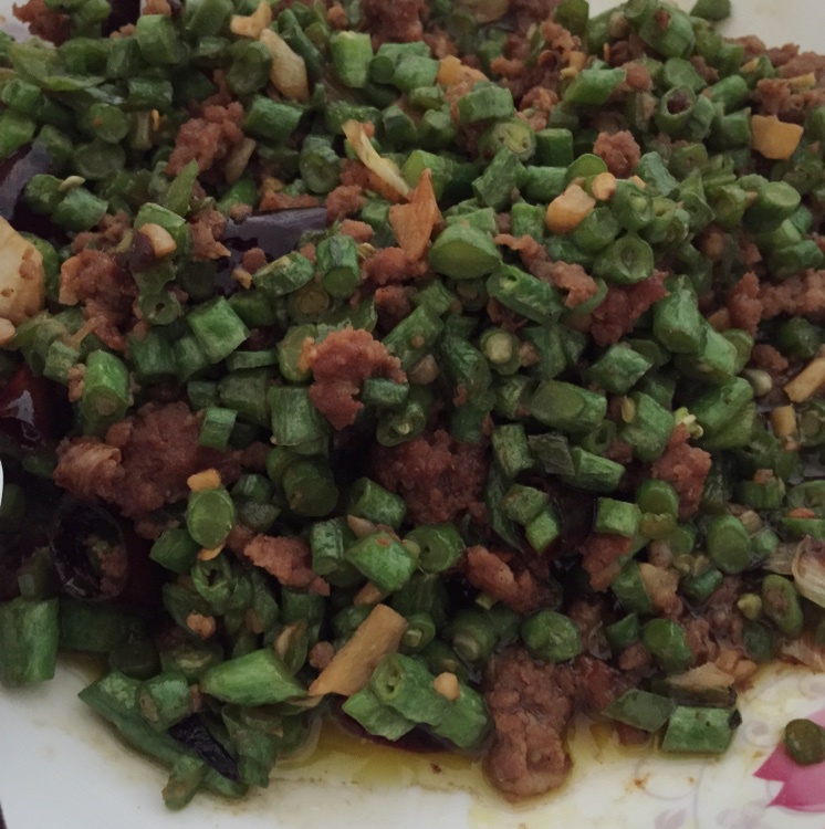 肉沫豆角下饭菜