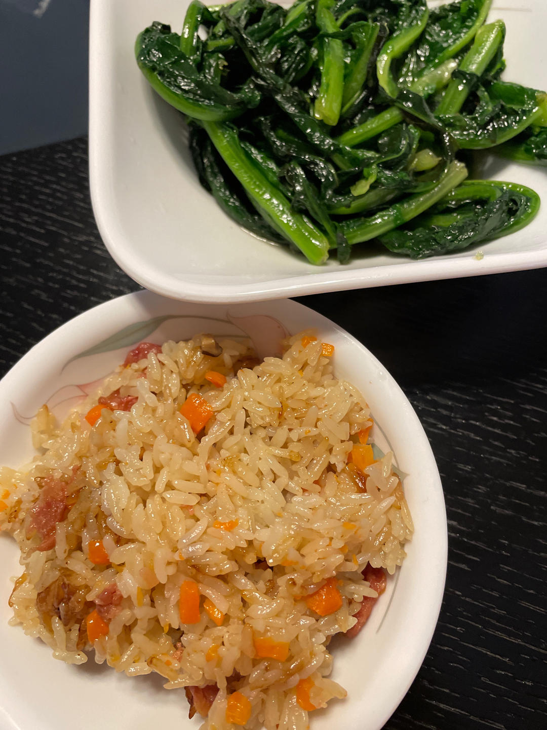 懒人电饭锅香肠焖饭/煲仔饭