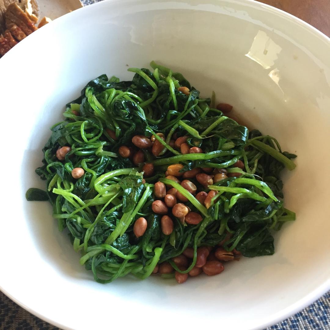凉拌花生米菠菜