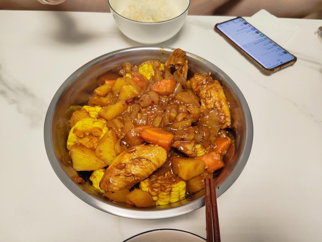 猛炫三碗饭的鸡翅煲