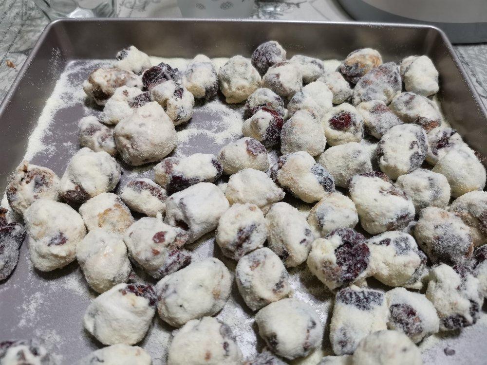 网红奶枣怎么去核？这个神器你家肯定有！