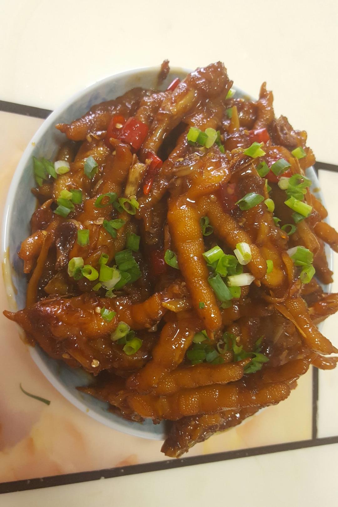 香辣烧鸡爪