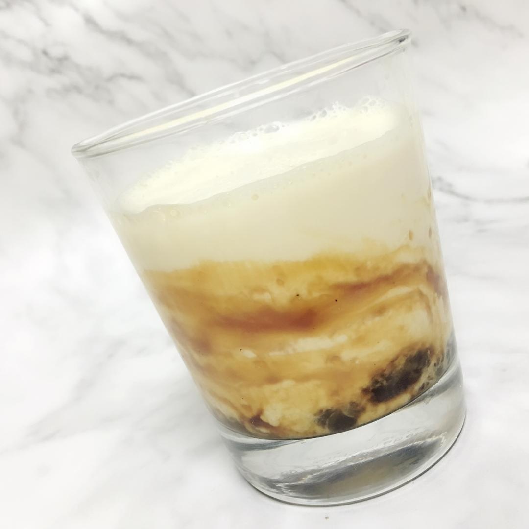 黑糖珍珠鲜奶-在家喝鹿角巷