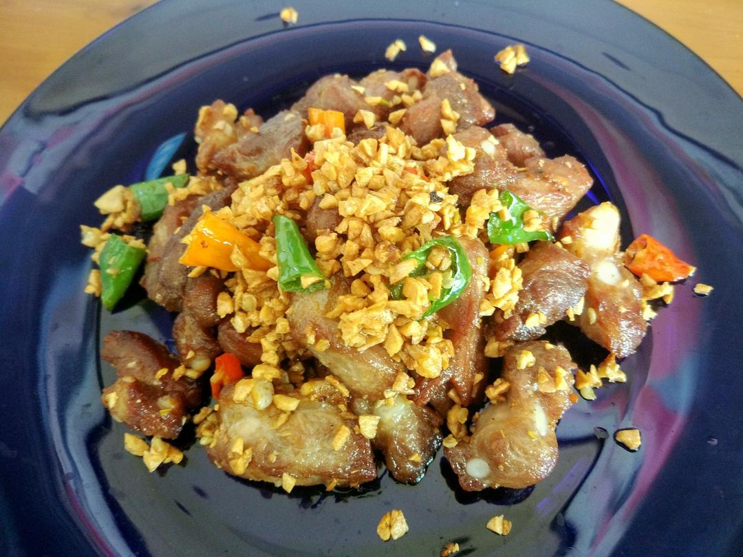 金牌蒜香排骨
