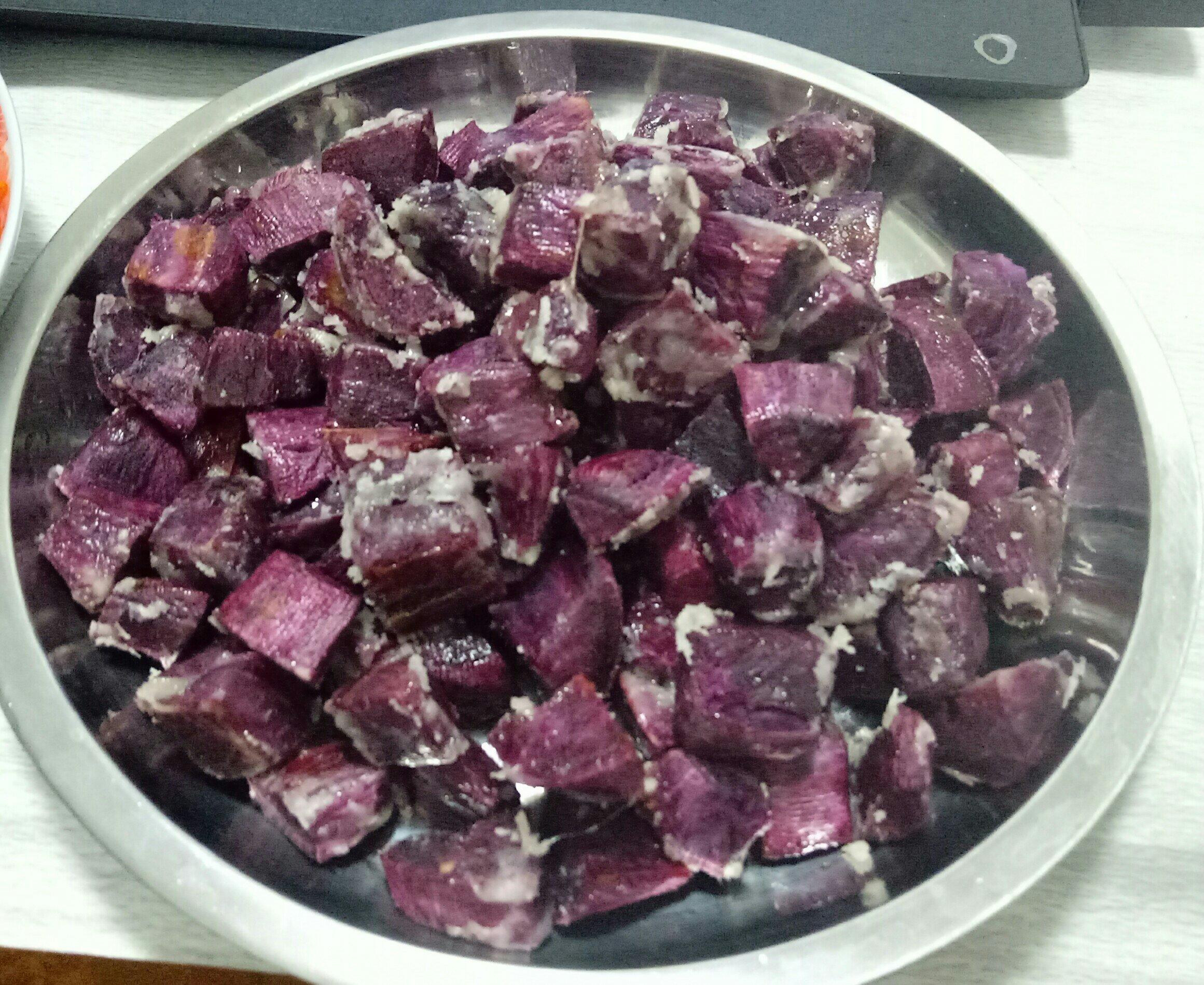霜糖拔丝紫薯
