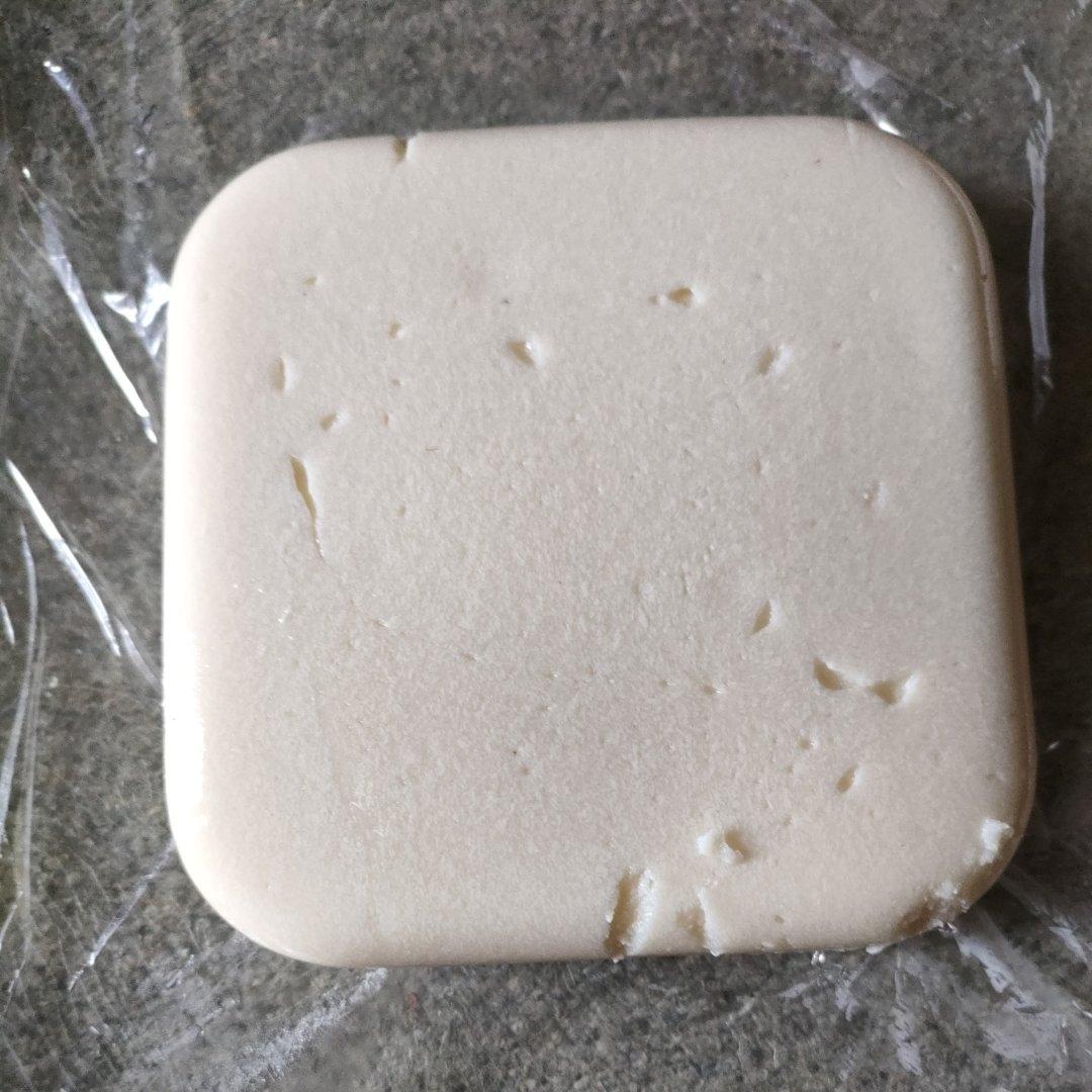 【鲜奶豆腐糕】冰冰凉香喷喷，随手一拌就好吃！