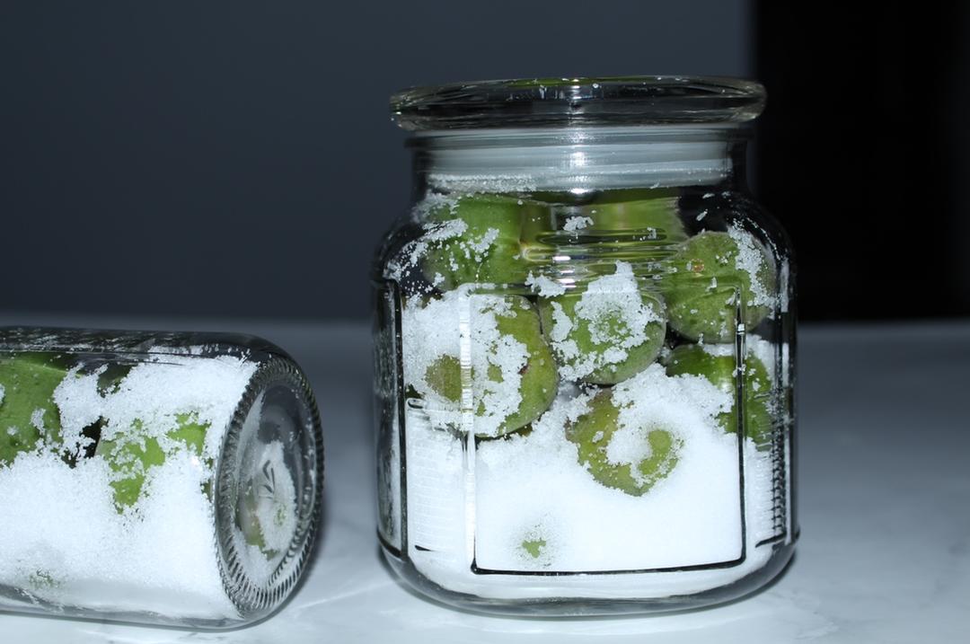 塩梅干し（盐渍青梅）