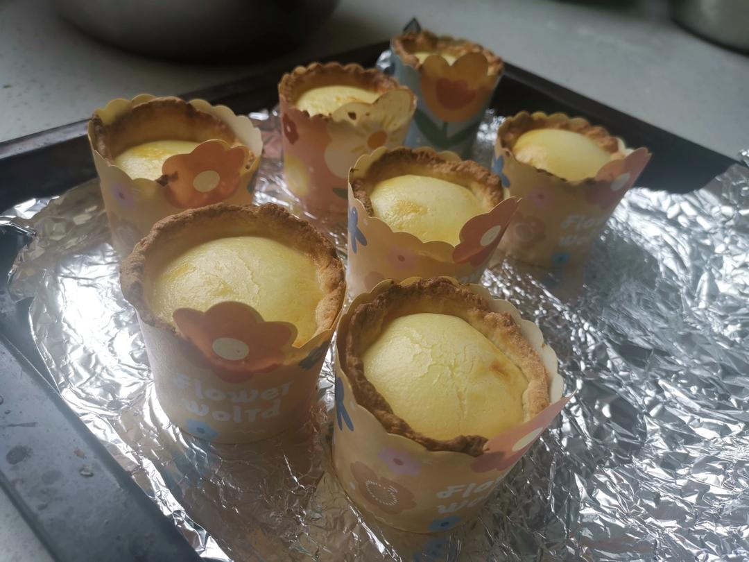 【酥到掉渣--德式布丁蛋挞】