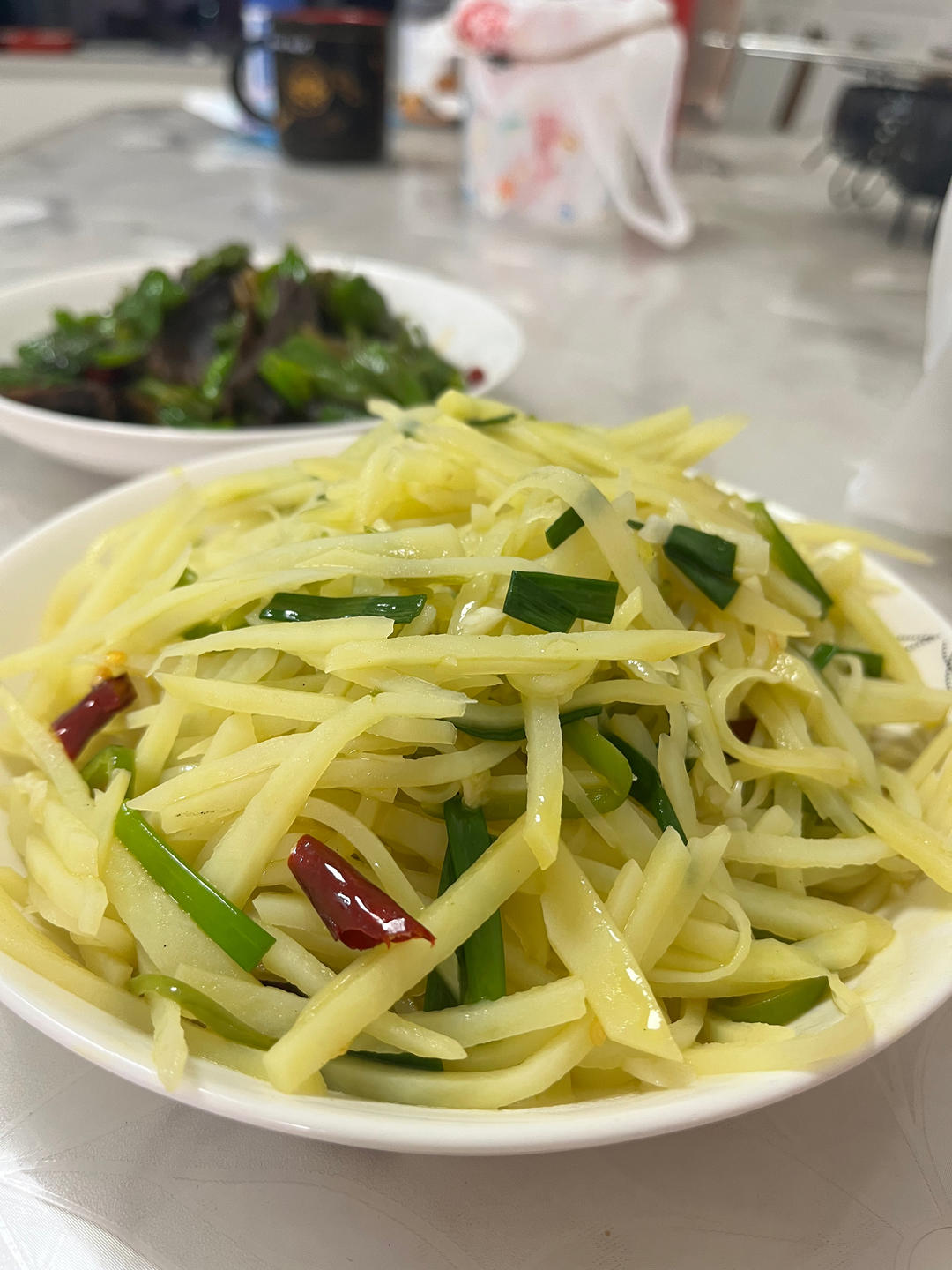 酸辣土豆丝的家常做法 超级下饭