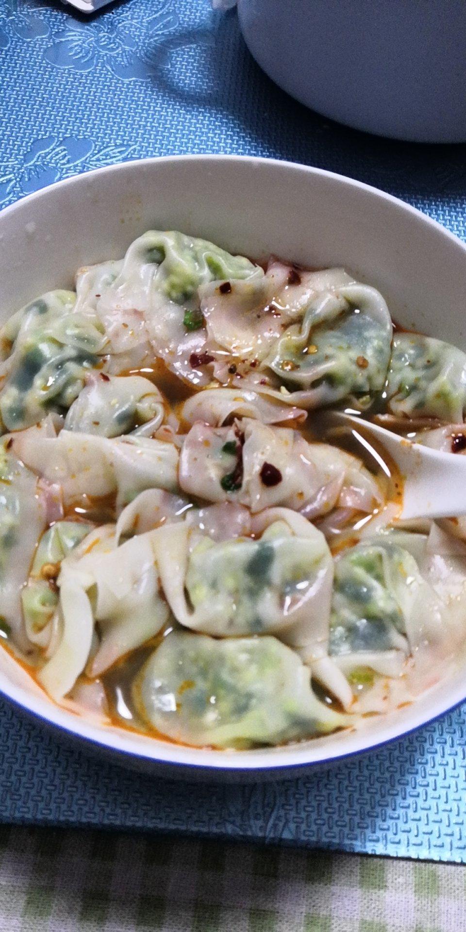 韭菜鸡蛋馅馄饨（好吃易做）