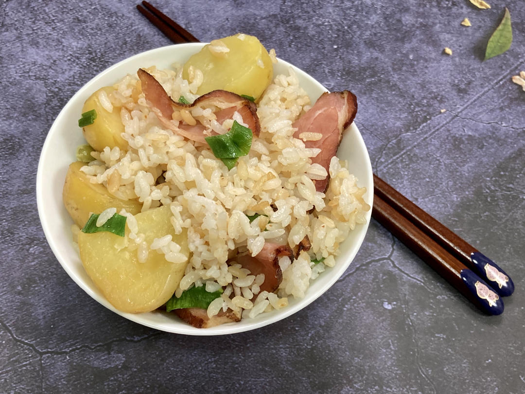 土豆腊味饭