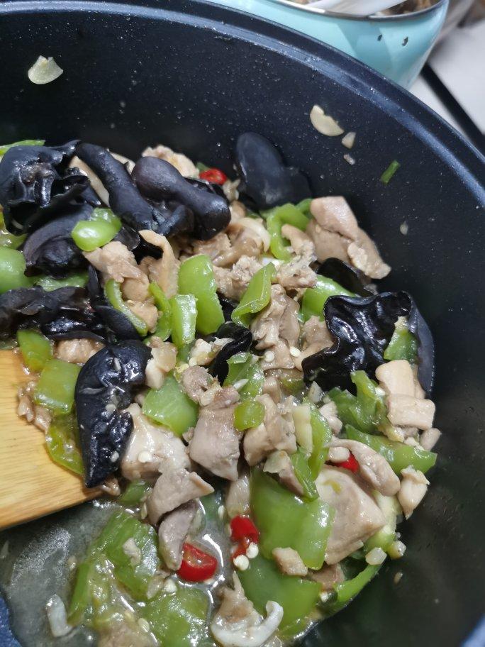 快手菜小炒鸡腿肉