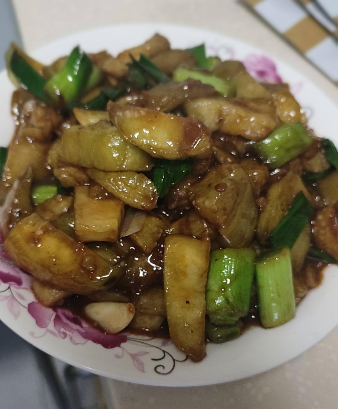 开胃下饭菜！巨简单的家常鱼香茄子煲