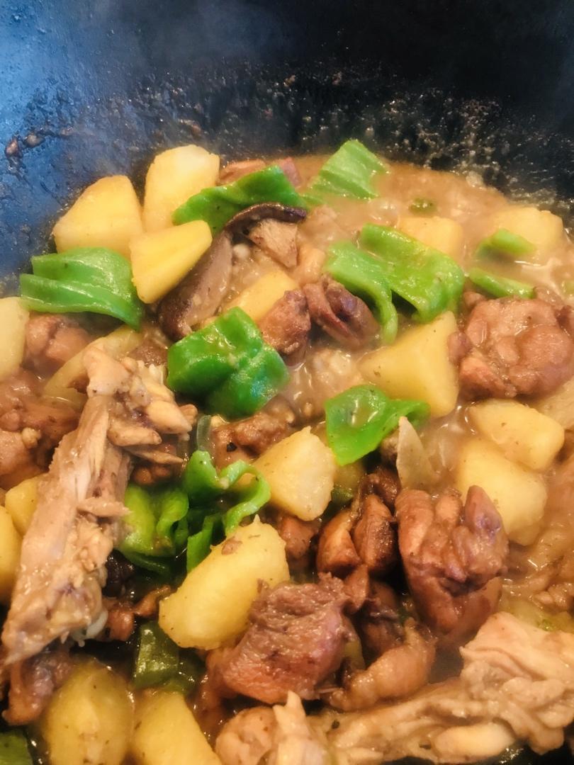 土豆黄焖鸡