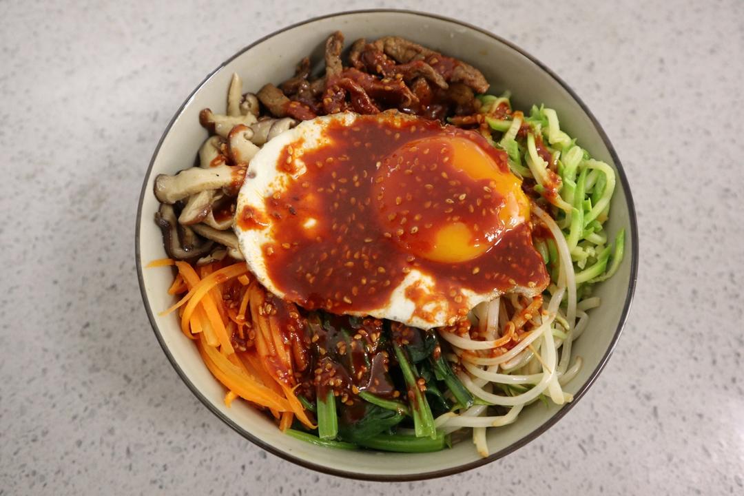 石锅拌饭