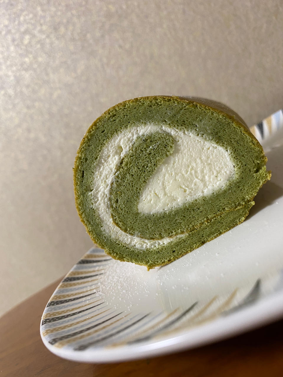 抹茶戚风蛋糕卷