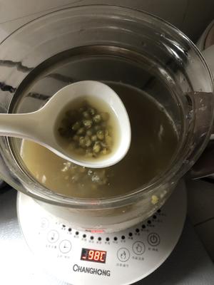 绿豆番薯糖水的做法 步骤2