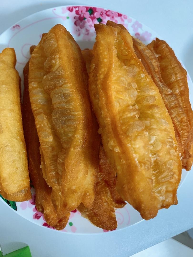 早餐店香酥大油条 酥香可口 各个空心 附细节视频详解