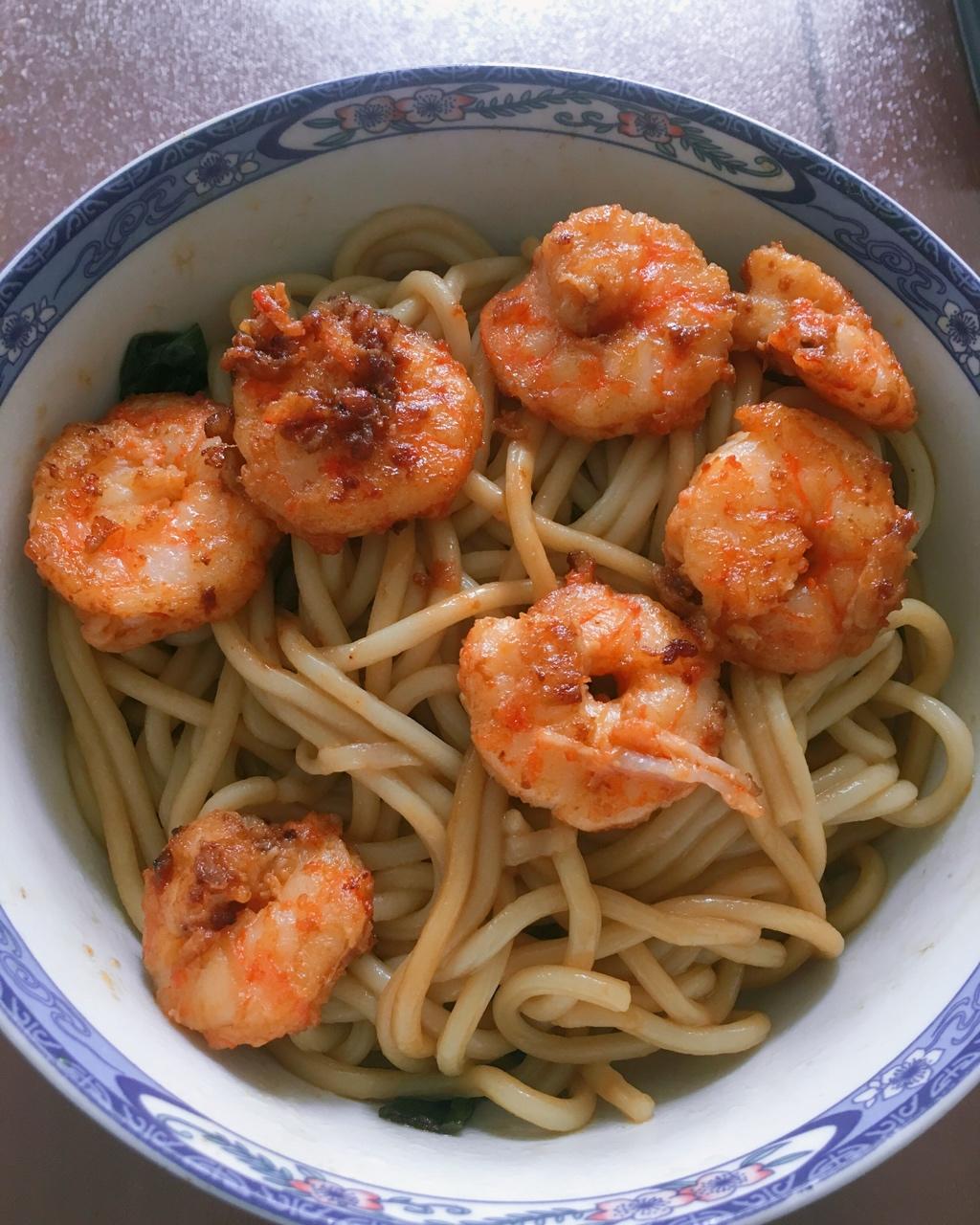 10分钟搞定的一碗葱油拌面