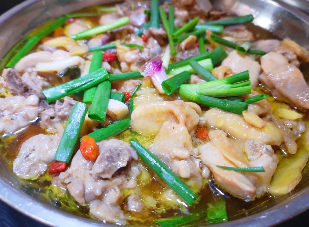 红头葱 蒸鸡的做法