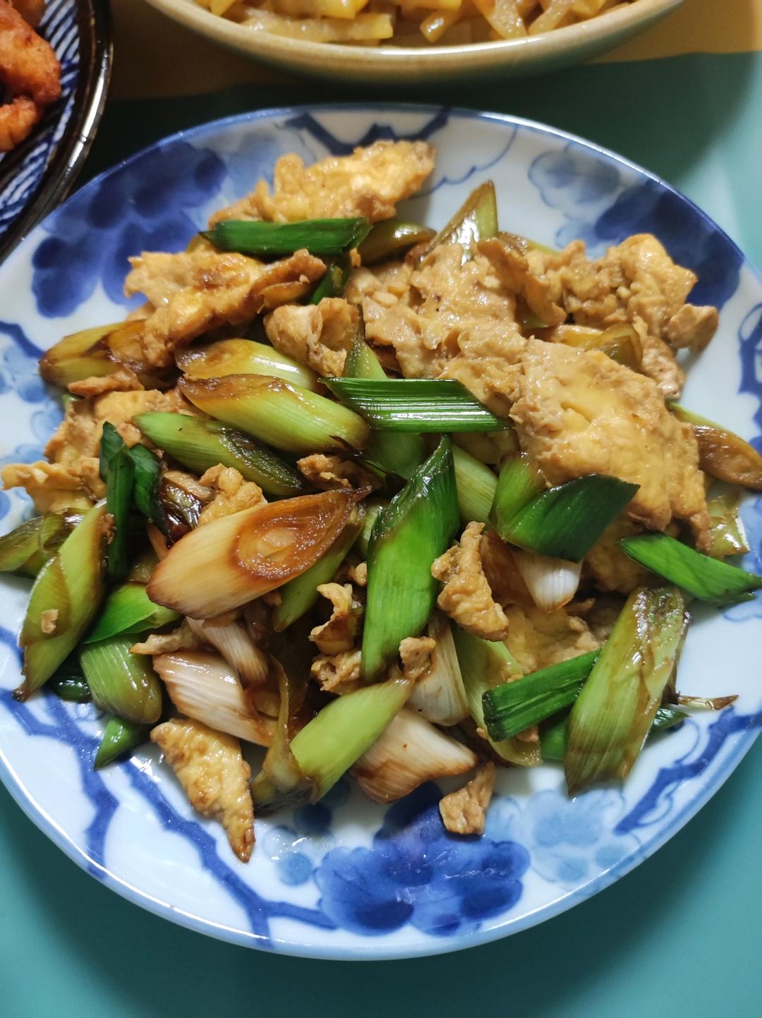 蒜苗炒鸡蛋