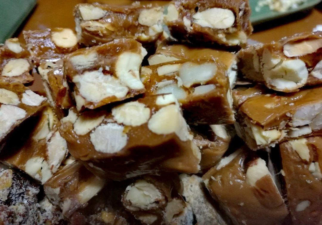 海盐杏仁太妃糖