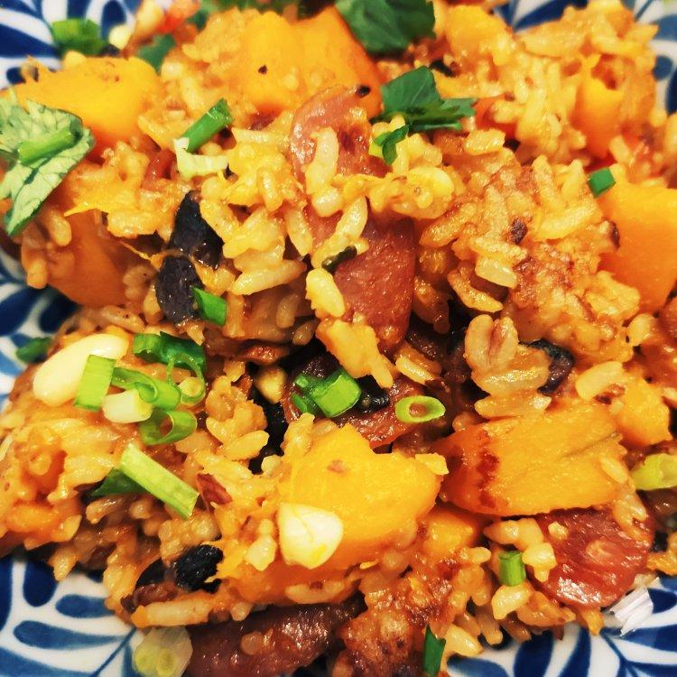 美味到不行的南瓜饭