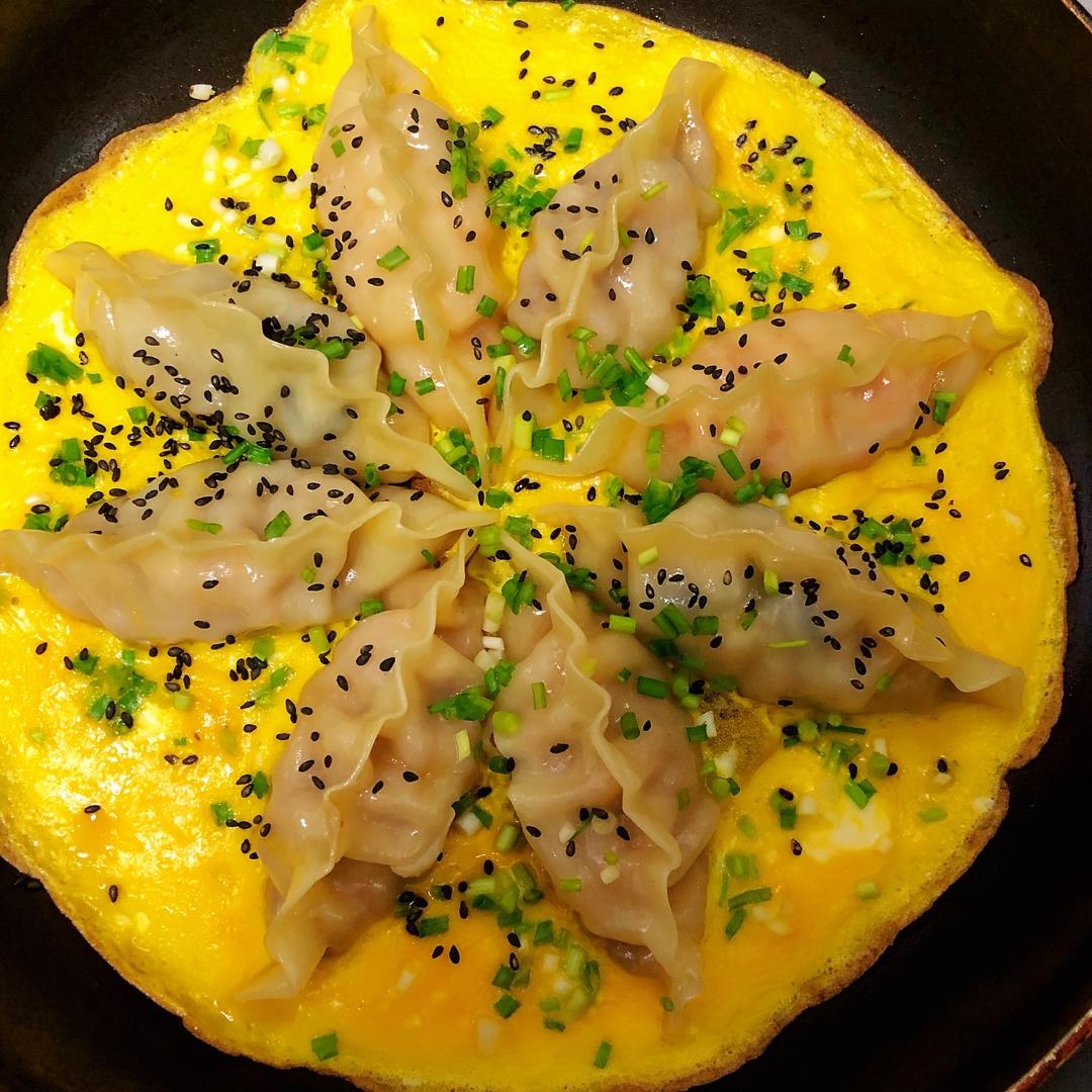 抱蛋煎饺