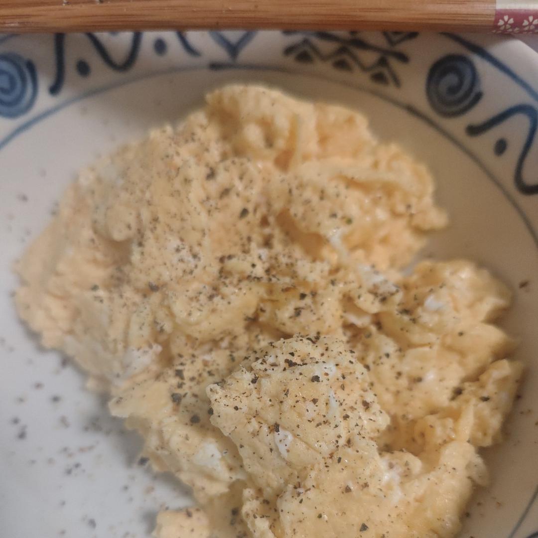 美式炒蛋 scrambled eggs