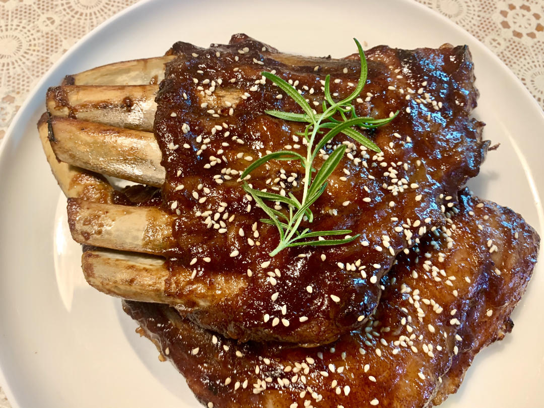 最简单的焦香软糯烤猪肋排