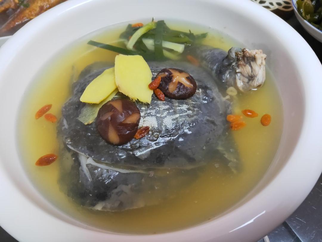 清蒸甲鱼