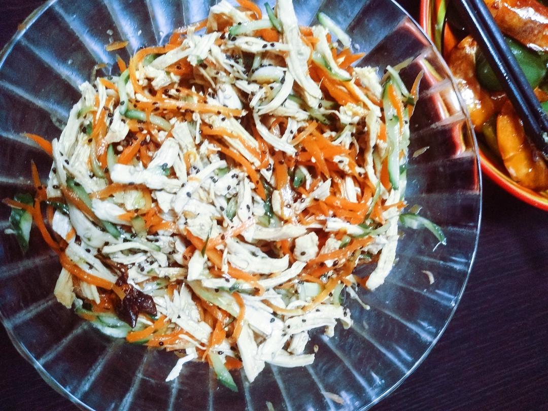 吉祥如意椒麻鸡丝—太阳谷 SUN VALLEY 好好吃饭